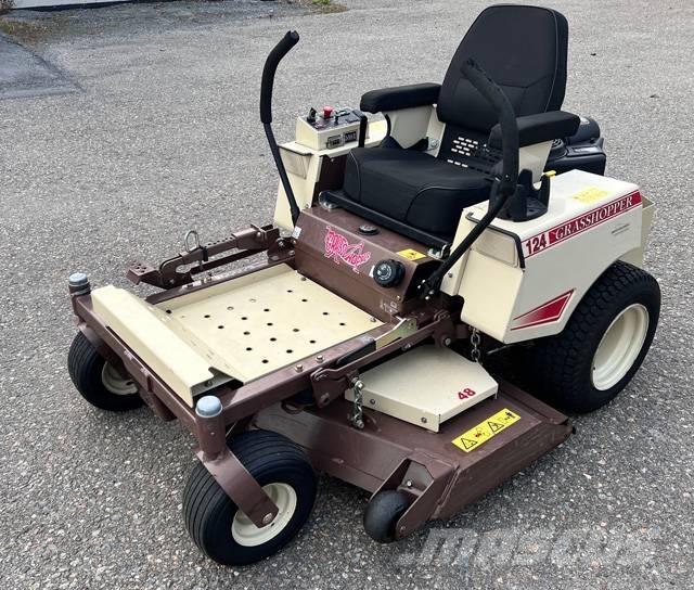Grasshopper 124V/48R Косачки без радиус на завъртане