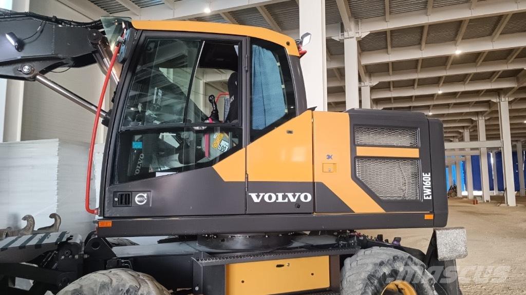 Volvo EW 160 E Колесни екскаватори