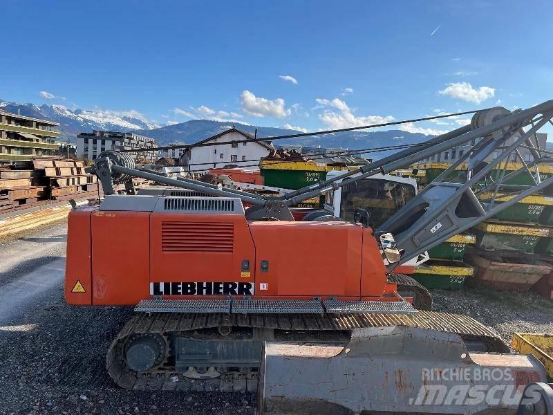 Liebherr HS 833 HD Верижни кранове

