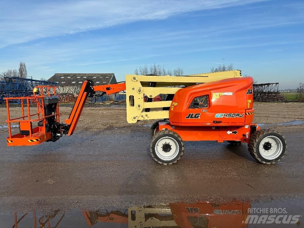 JLG EC 450 AJ Съчленени стрелови подемници