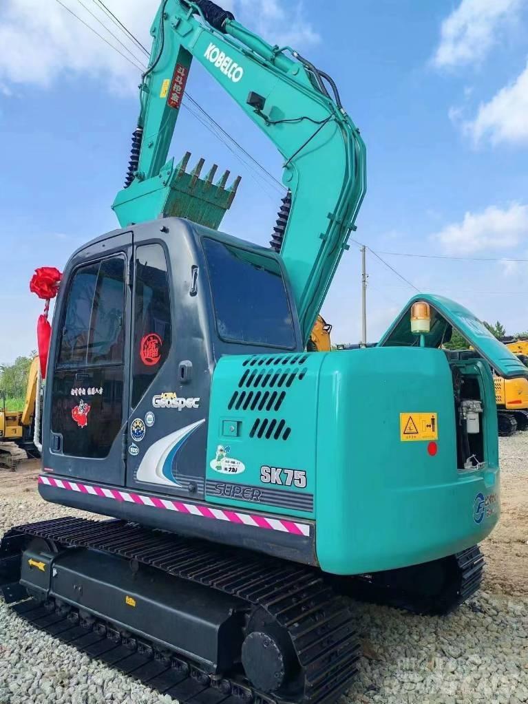 Kobelco SK 75 Верижен екскаватор