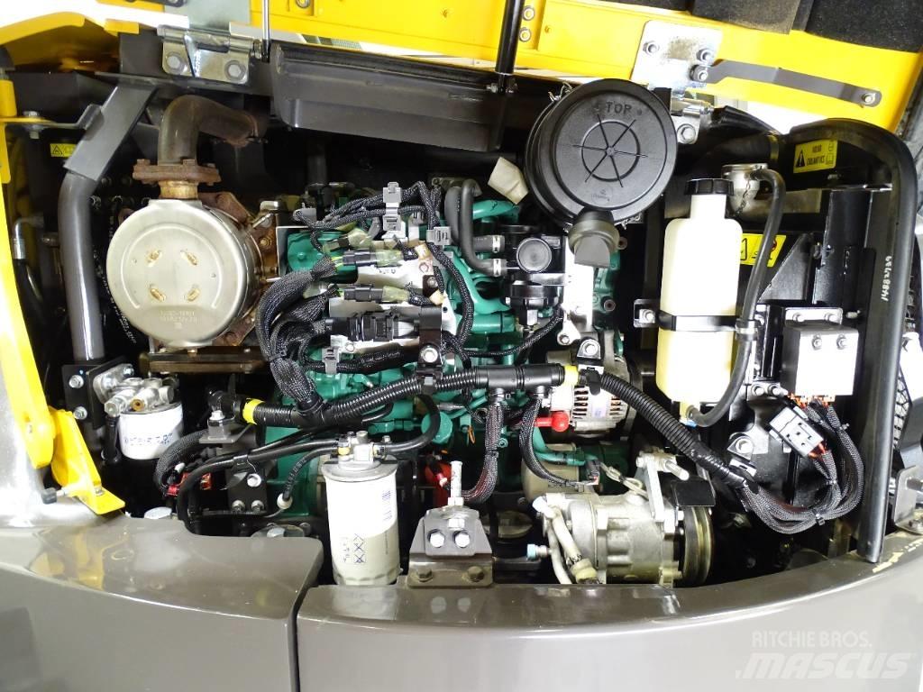 Volvo ECR 88 D Средни екскаватори 7т - 12т