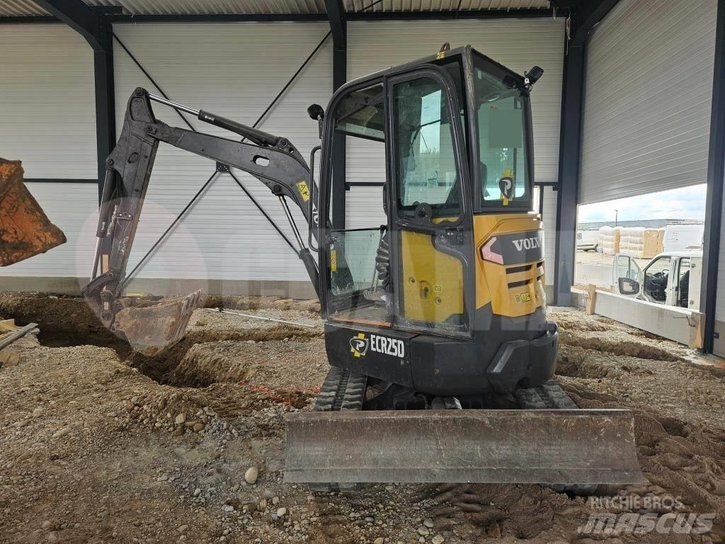 Volvo ECR 25 D Мини екскаватори < 7 т