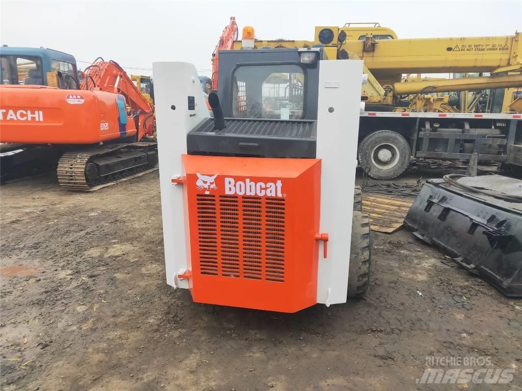 Bobcat S130 Мини товарачи
