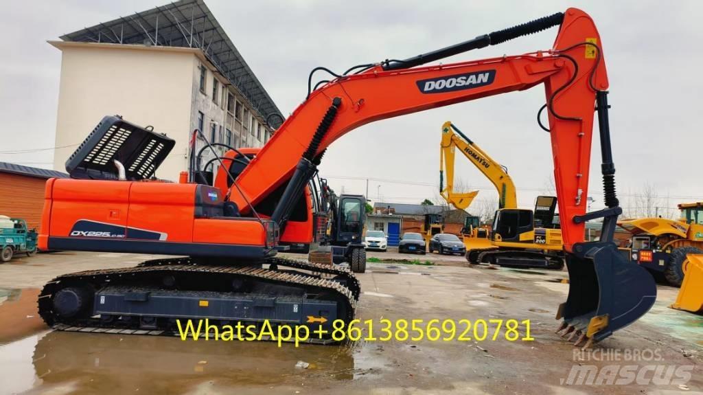Doosan DX 225 Верижен екскаватор
