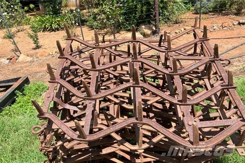  Vincs Eg Litte Други