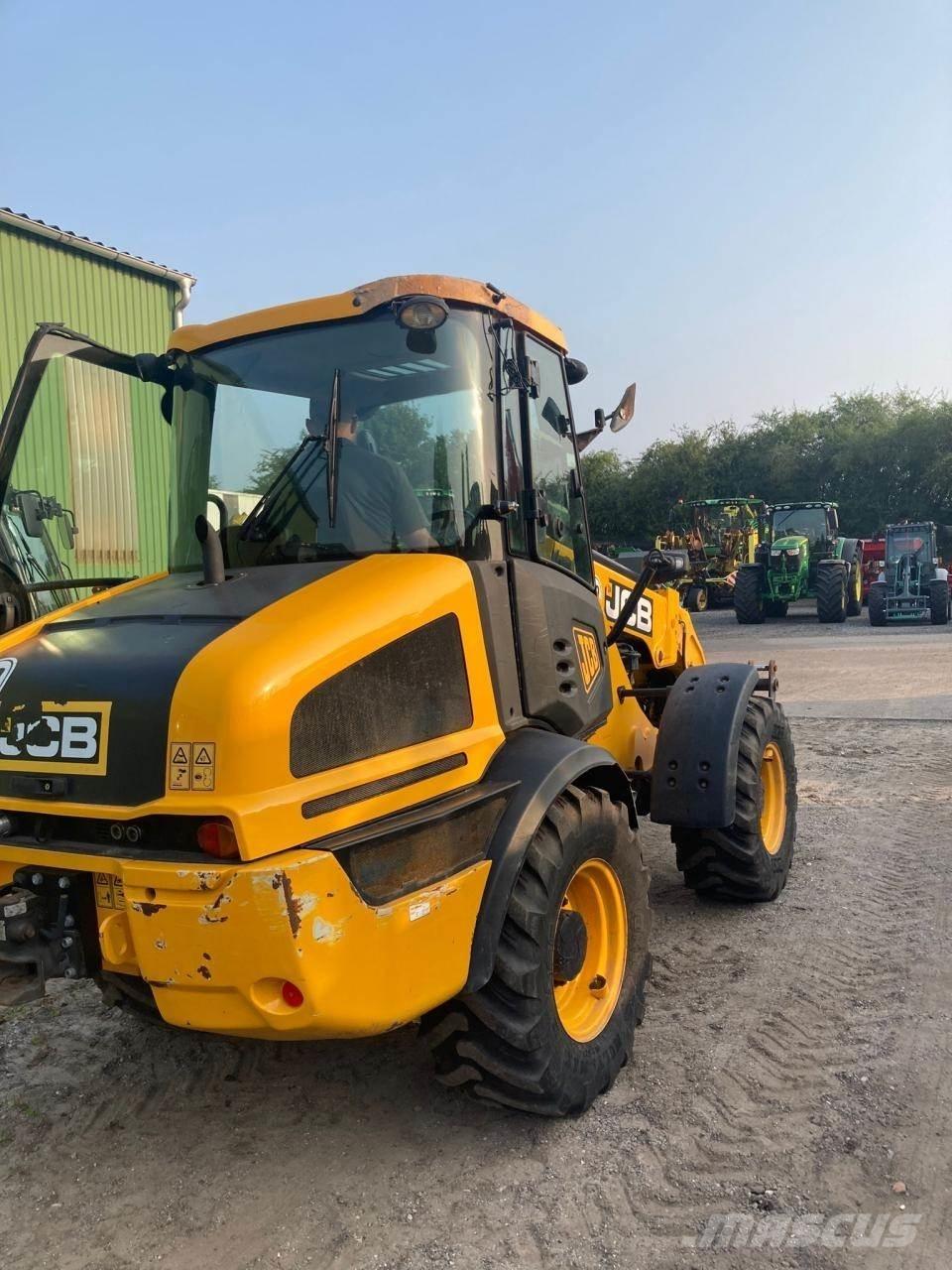 JCB TM 220 Телескопични товарачи за селското стопанство