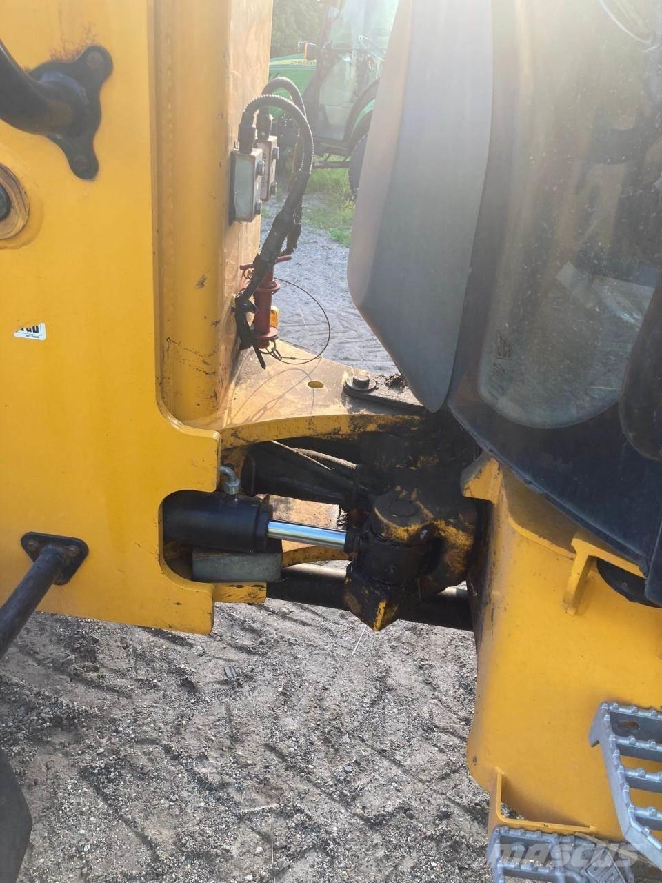 JCB TM 220 Телескопични товарачи за селското стопанство