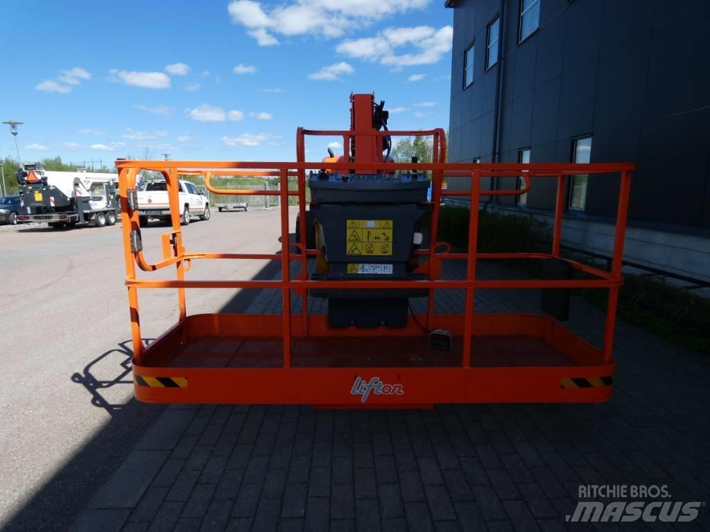 JLG 660 SJ Bomlift Съчленени стрелови подемници
