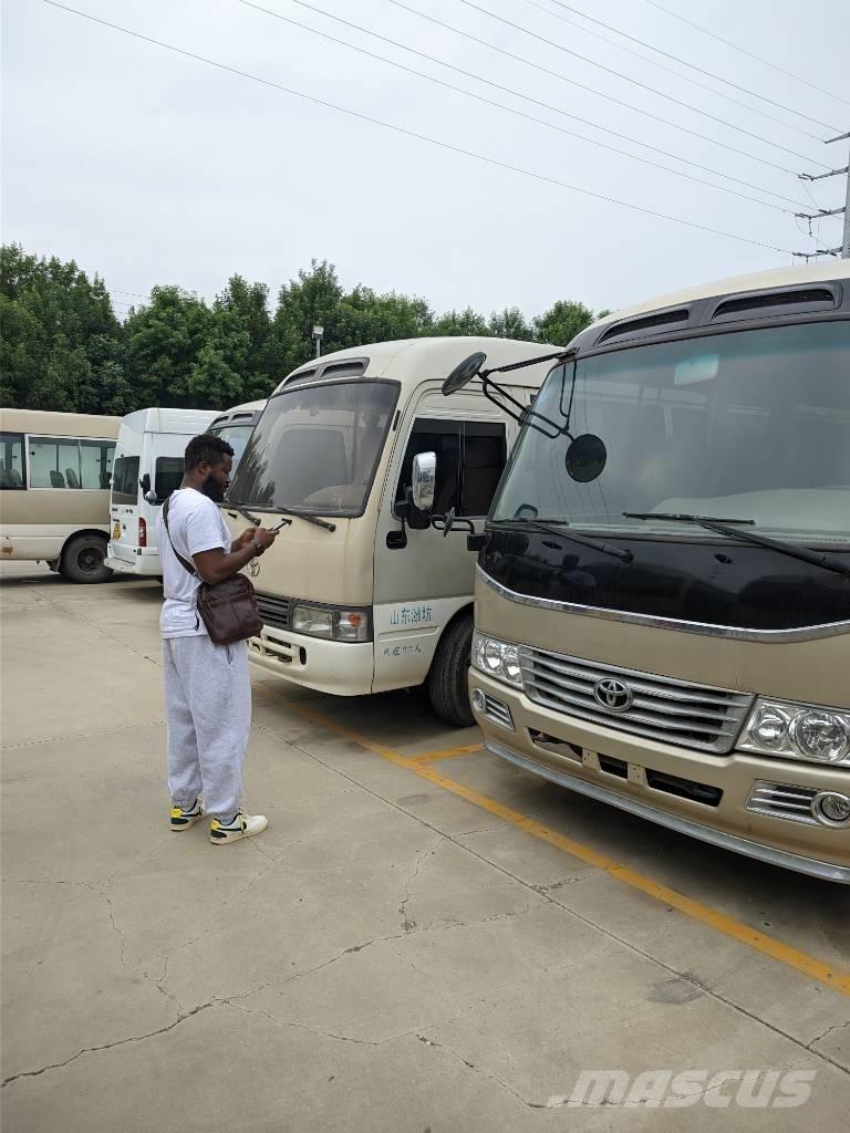 Toyota Coaster Bus Мини бусове