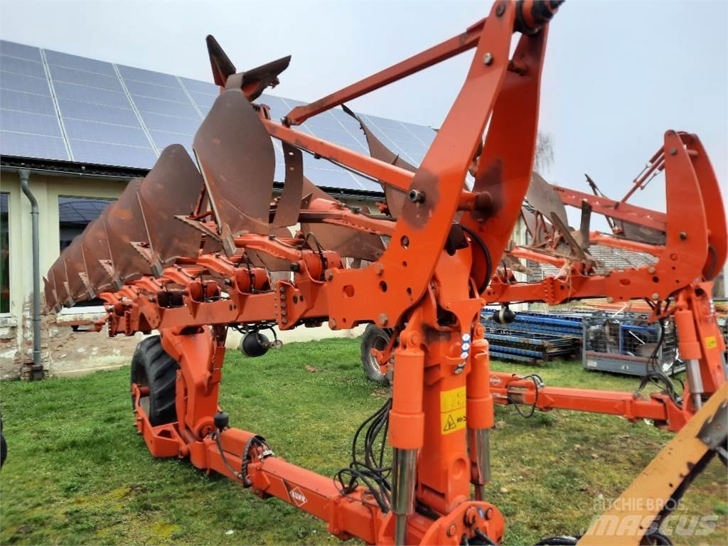 Kuhn VLD8H-7-Schar Плуг