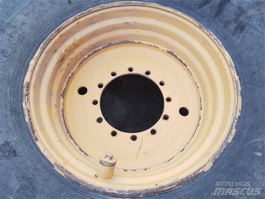 Rottne H20 20x34 Гуми