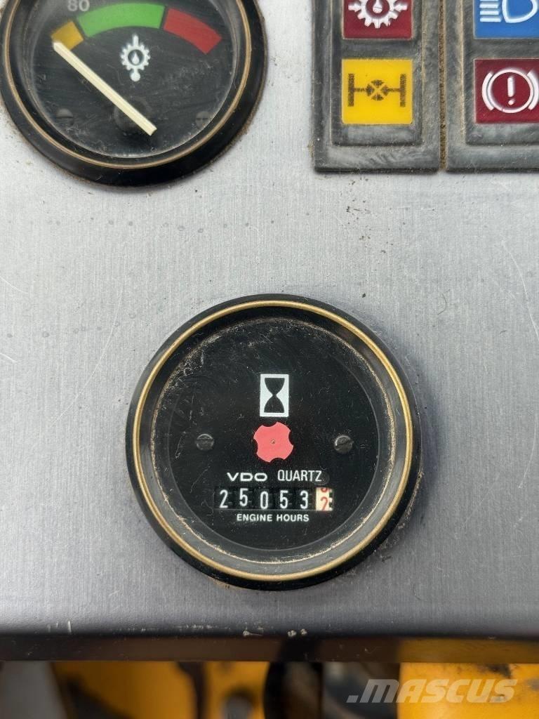 Volvo BM L 160 Колесни товарачи