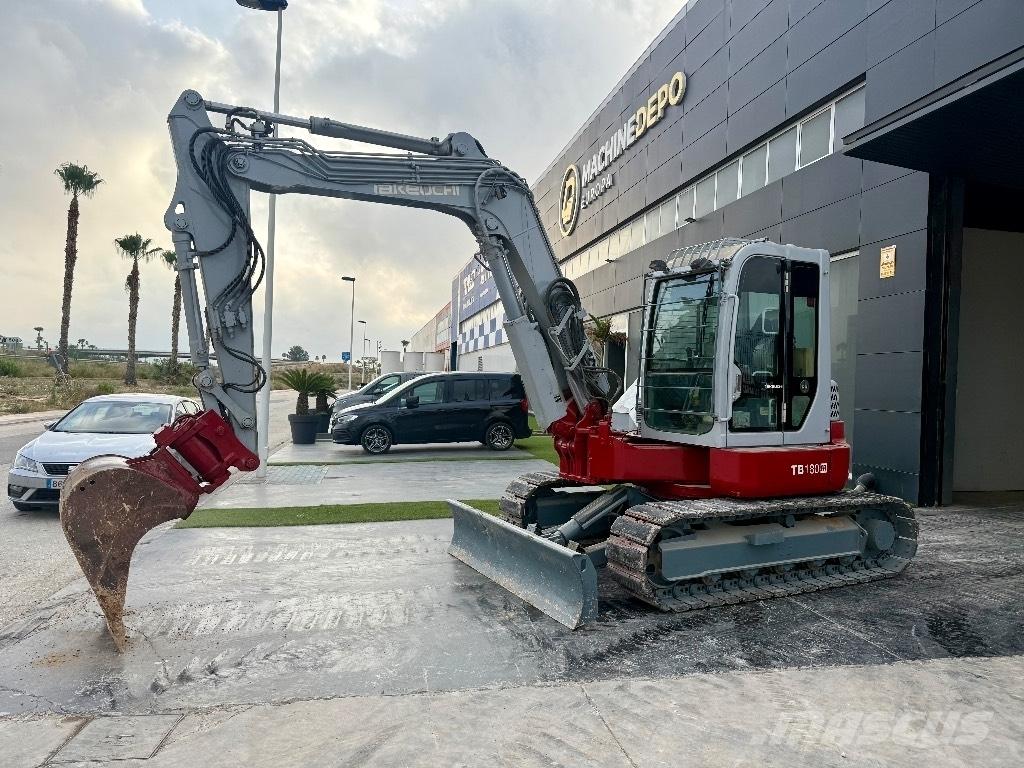 Takeuchi TB 180 FR Средни екскаватори 7т - 12т