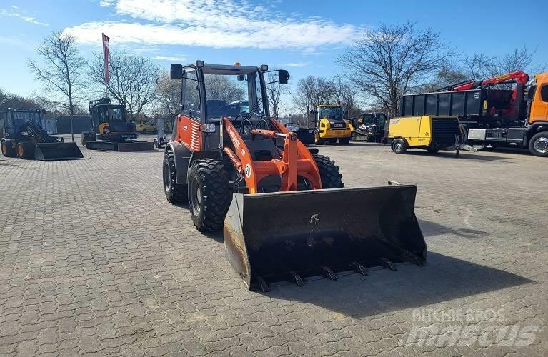 Weycor AR 400 Колесни товарачи
