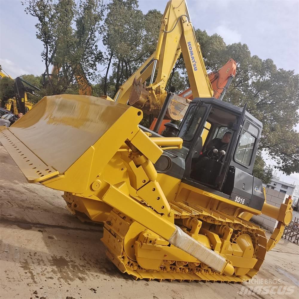 Shantui SD 16 Верижни булдозери
