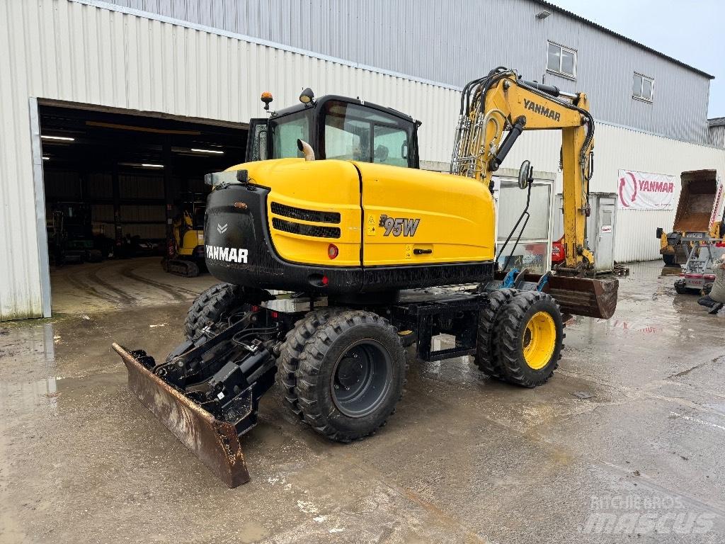 Yanmar B95W (40408) Колесни екскаватори