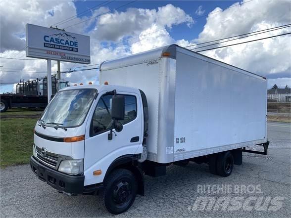 Hino 145 Товарни камиони за напитки