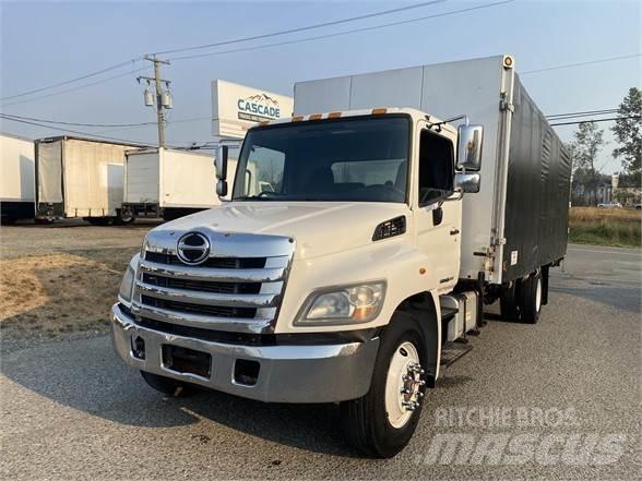 Hino 338 Брезентови камиони
