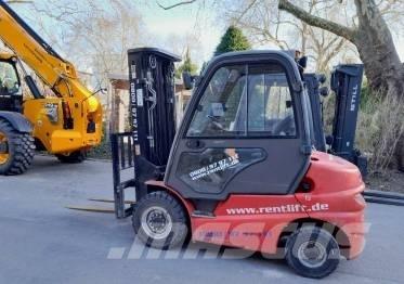 Manitou MI 25 Дизелови камиони