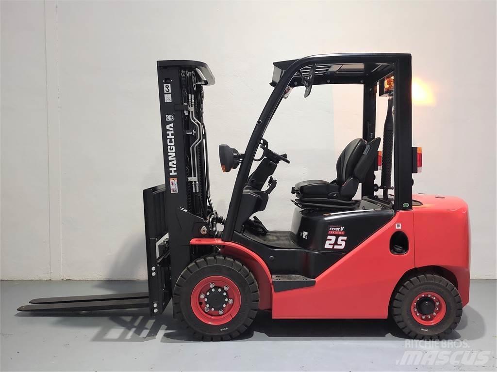 Hangcha CPCD25XH7F Дизелови камиони