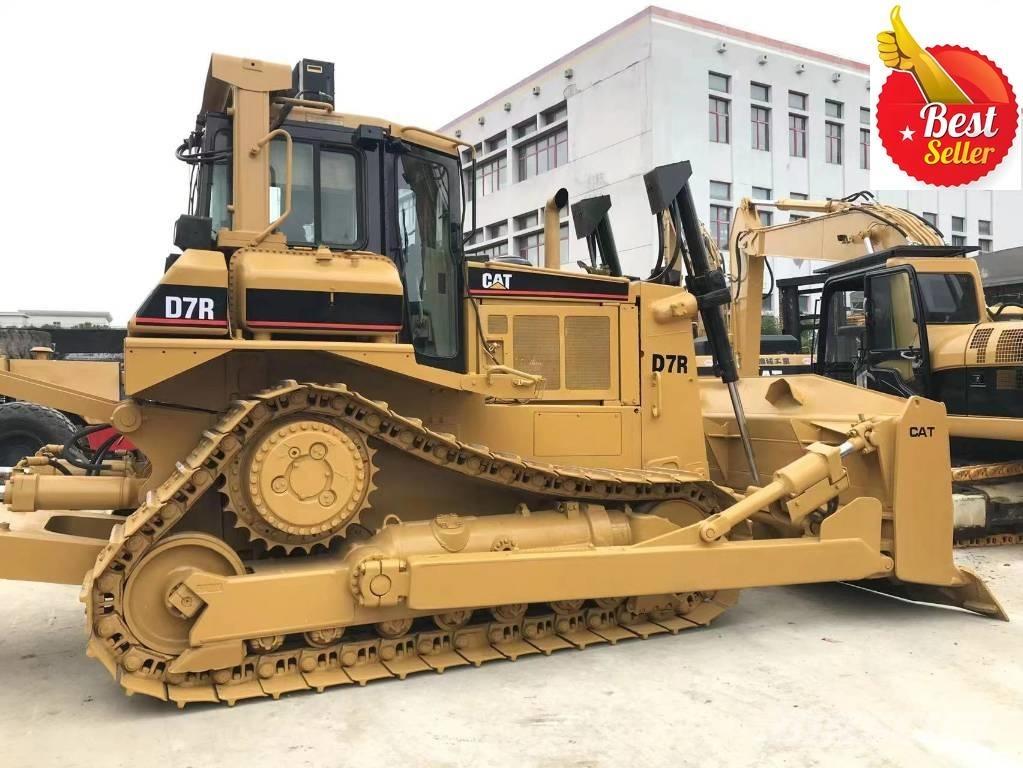 CAT D 7 R Верижни булдозери
