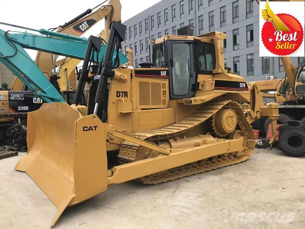 CAT D 7 R Верижни булдозери
