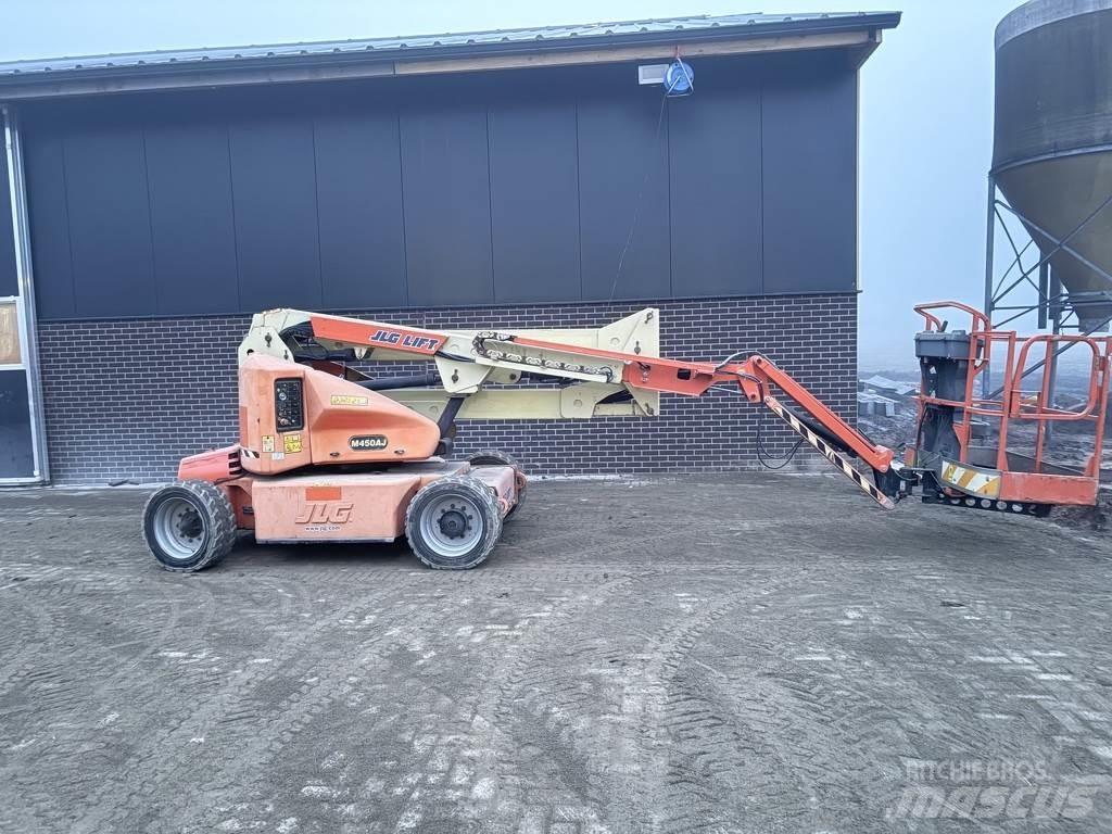 JLG 450aj Съчленени стрелови подемници