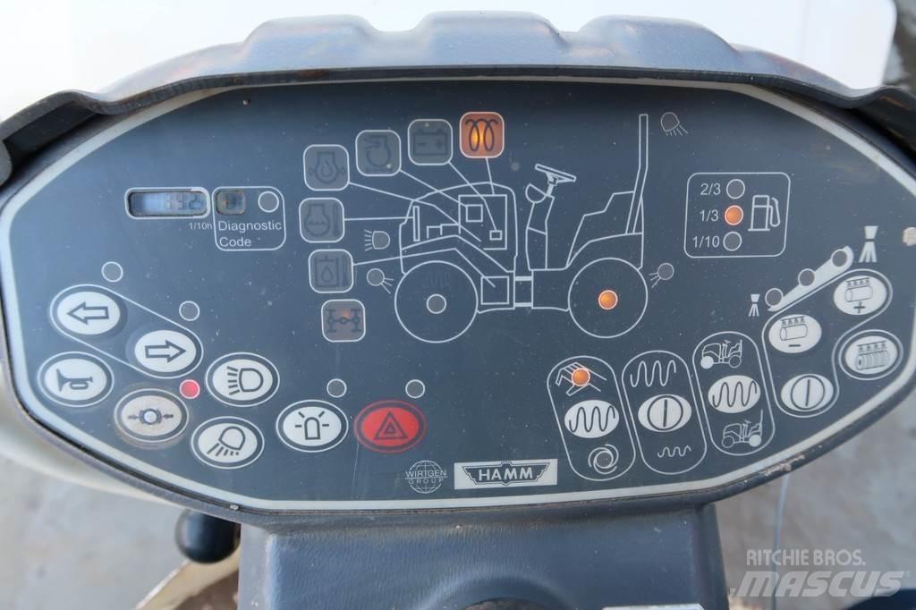 Hamm HD 12 VV Двойни барабанни ролки

