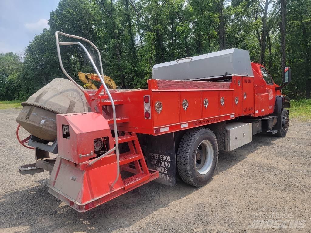 GMC 7500 Пикапи