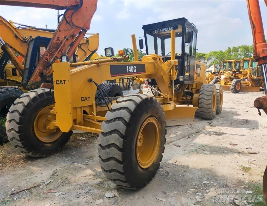 CAT 140G Грейдери