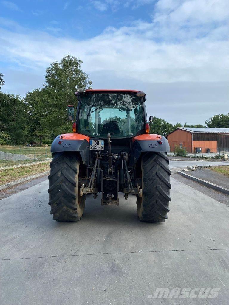 Kubota M 135 GX Трактори
