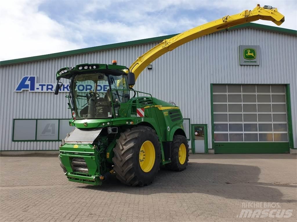 John Deere 8500 Фуражни комбайни