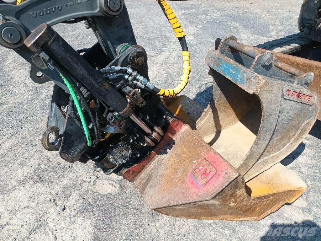 Volvo ECR 88 PLUS Средни екскаватори 7т - 12т