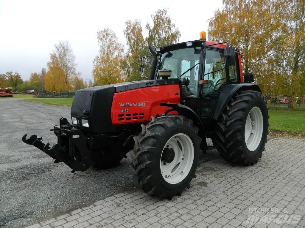 Valtra 8150 Трактори