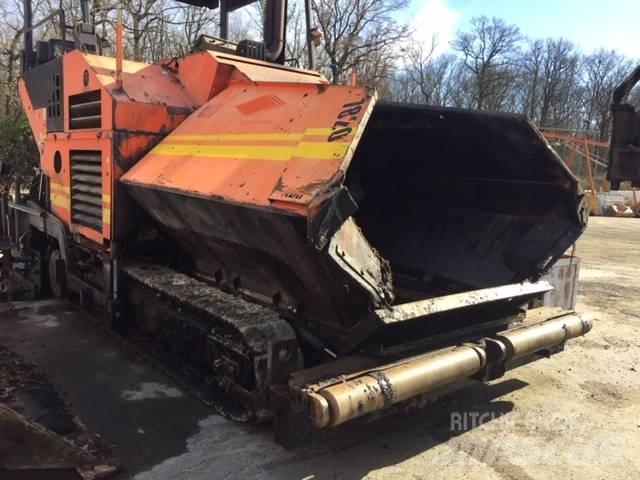 Volvo 7820 Машини за асфалт