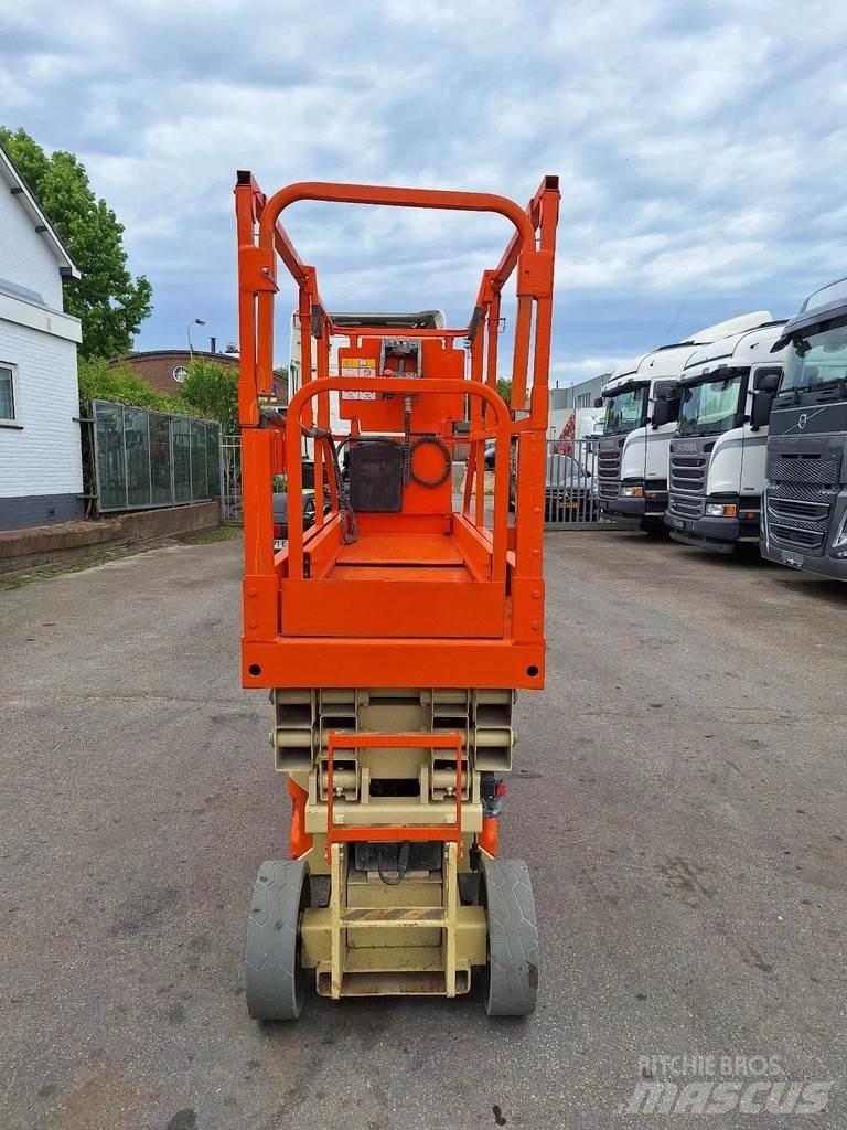 JLG 2030 ES Ножични работни платформи