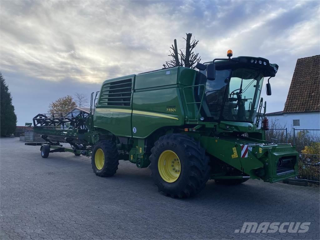 John Deere T550 Комбайни
