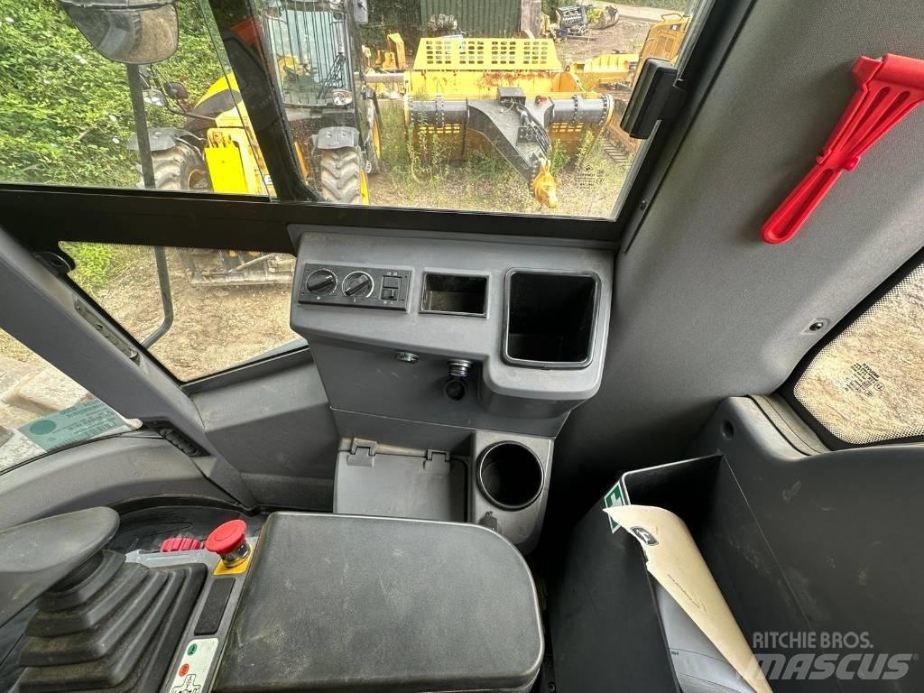 Hamm HC130I Еднобарабанни ролки
