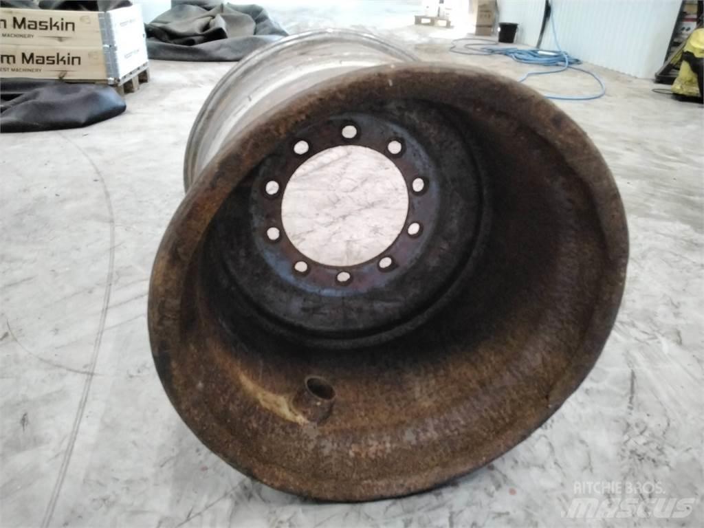 Valmet 890 24x26,5 Гуми