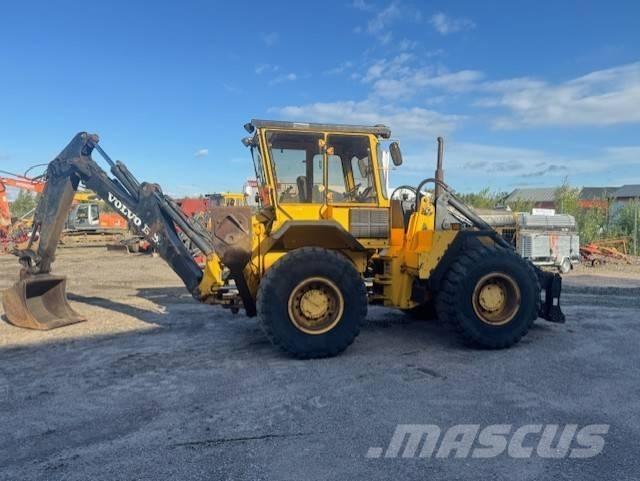Volvo BM 6300 Товарач със заден ексватор