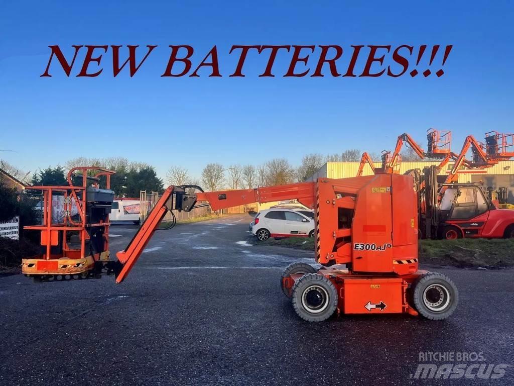 JLG E300AJP Съчленени стрелови подемници
