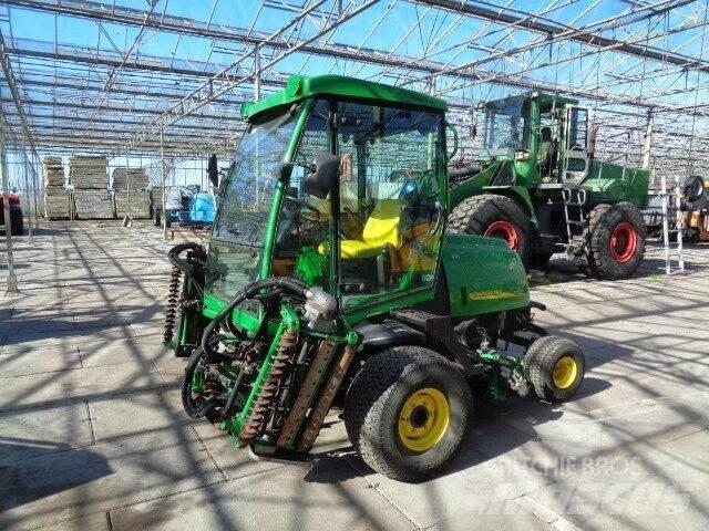 John Deere 3235C Тракторни косачки