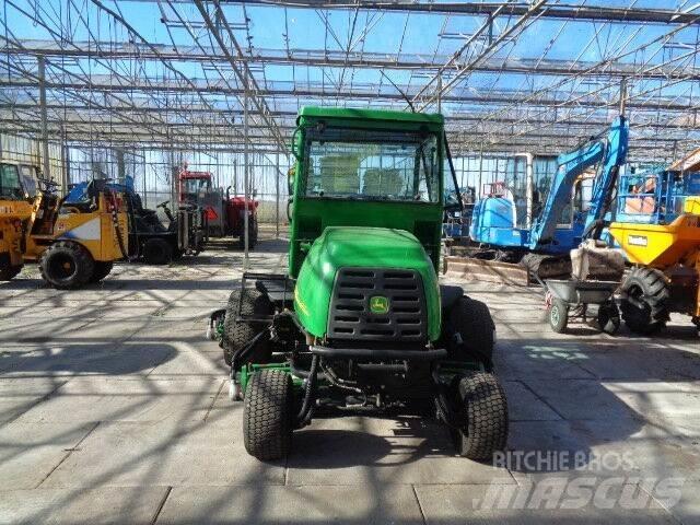 John Deere 3235C Тракторни косачки