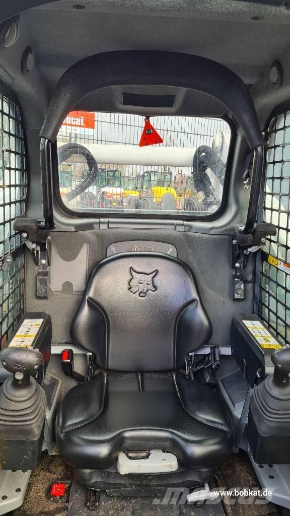 Bobcat T 770 Верижен товарач