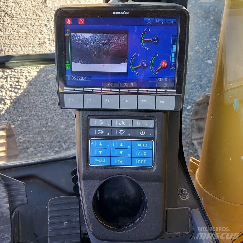 Komatsu PC 210 LC-11 Верижен екскаватор