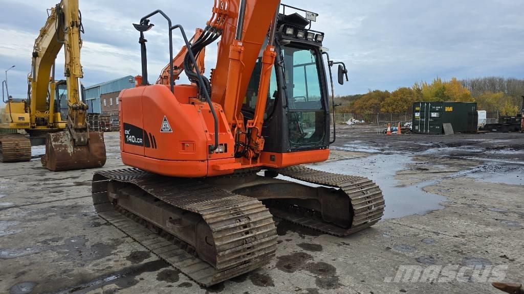 Doosan DX 140 LCR-3 Верижен екскаватор
