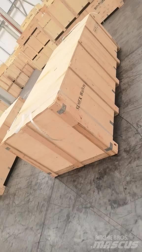 CAT 374 Верижен екскаватор