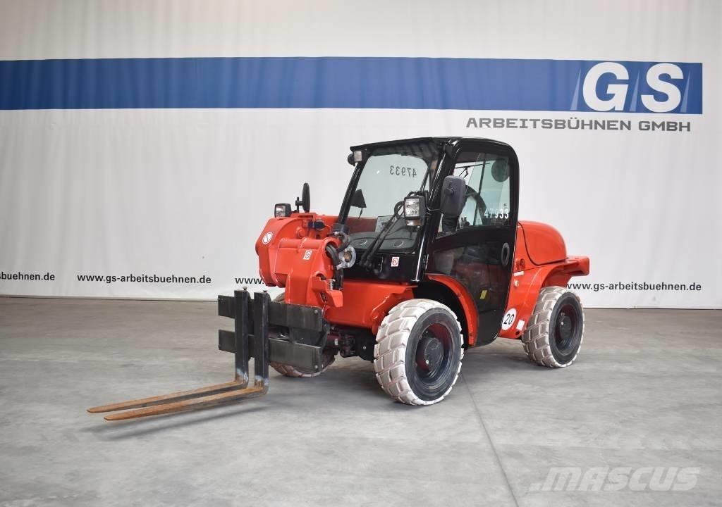 JCB 520-40 4WS Телескопични товарачи