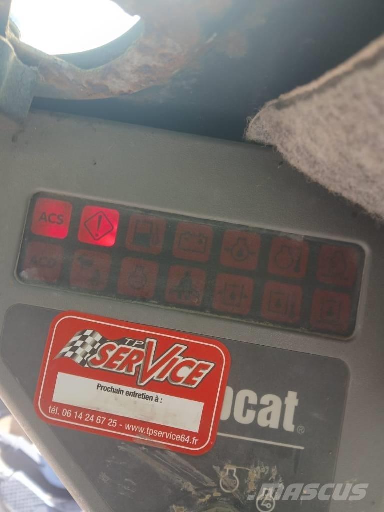 Bobcat T 190 Верижен товарач